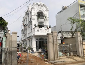 Thiết kế thi công nhà tân cổ điển 3 tầng 2 mặt tiền 5x15m đẹp tại Long Khánh, Đồng Nai