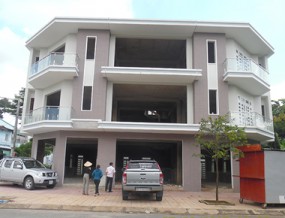 Thiết kế cải tạo lại nhà hàng ăn uống 3 tầng hiện đại ở Đồng Nai