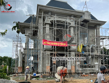 Thi công biệt thự tân cổ điển 2 tầng mái mansard có sân vườn & gara và 6 phòng ngủ ở Hố Nai, Đồng Nai