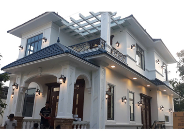 Thi công biệt thự mái nhật 2 tầng 10x17m có sân vườn và 5 phòng ngủ ở Củ Chi
