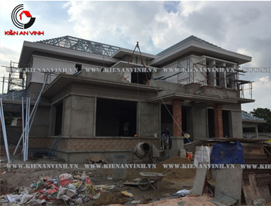 Thi công phần thô biệt thự 2 tầng mái nhật 24x20m có sân vườn rộng mát mẻ ở Châu Pha