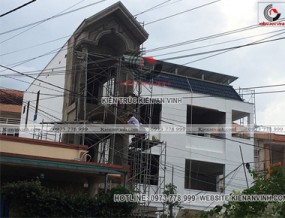 Thi công phân thô nhà phố 3 tầng mái thái chữ L phong cách tân cổ điển